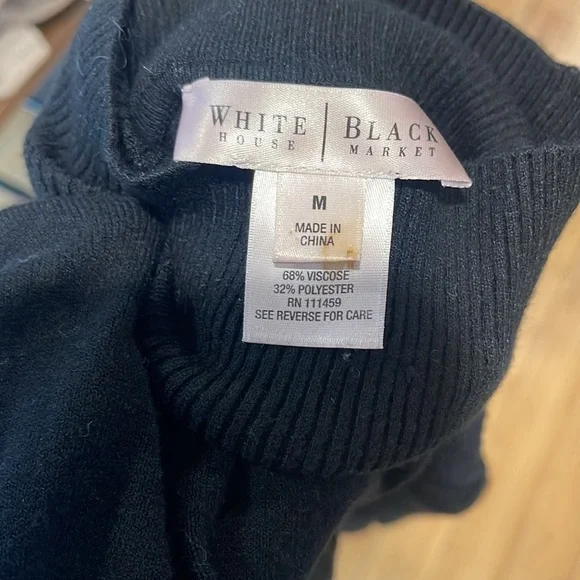 Super Soft White House Black Market Turtleneck Sweater ✨ - Picture 7 of 9